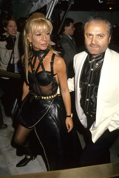 gianni versace rapporto con donatella|what happened to donatella versace.